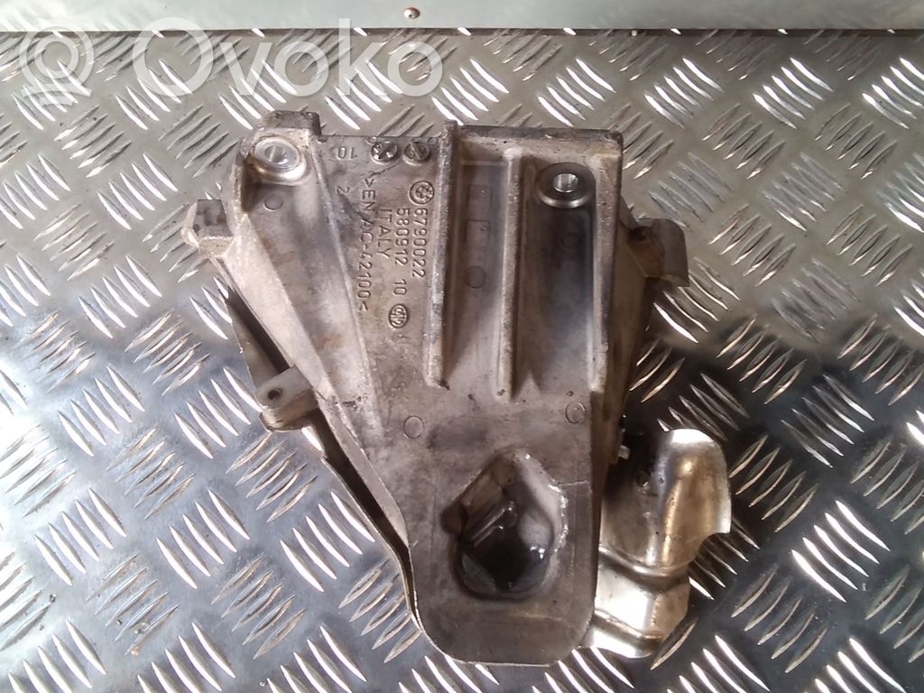 Engine mounting bracket   6790022,580912,58091210