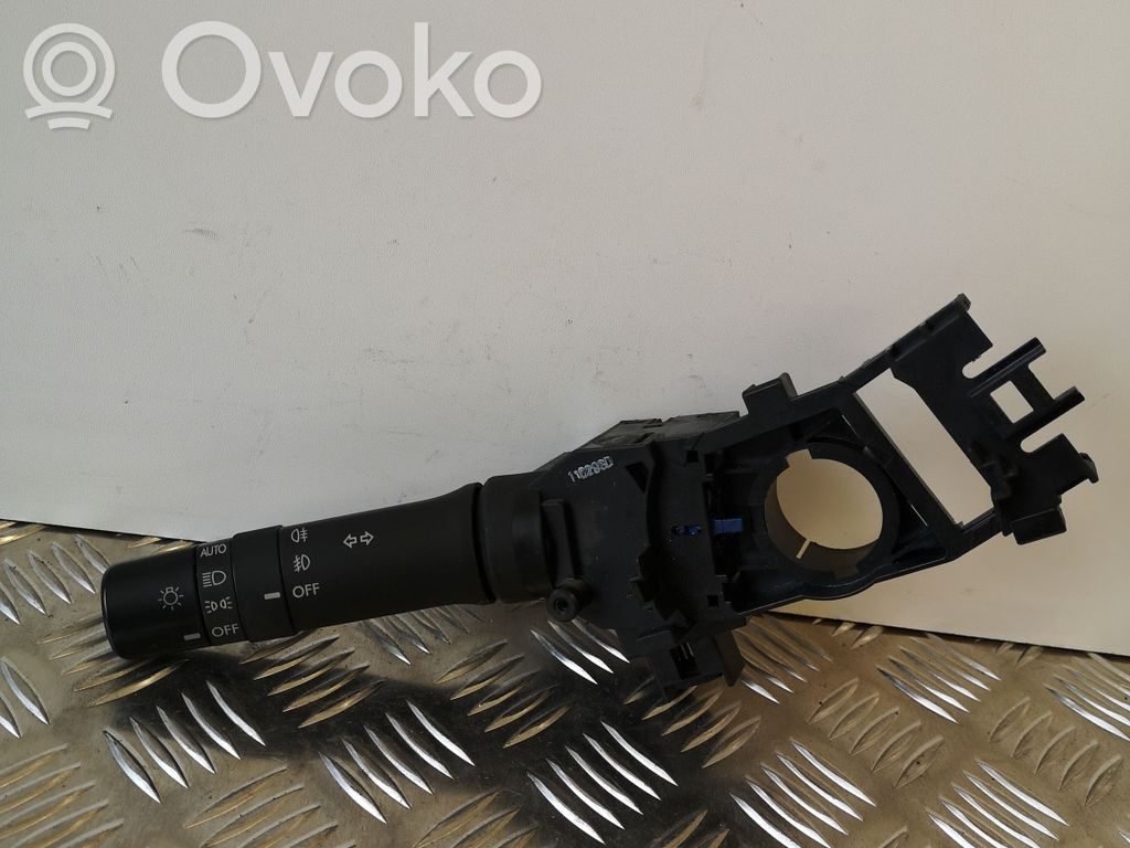 Subaru Outback Indicator stalk 