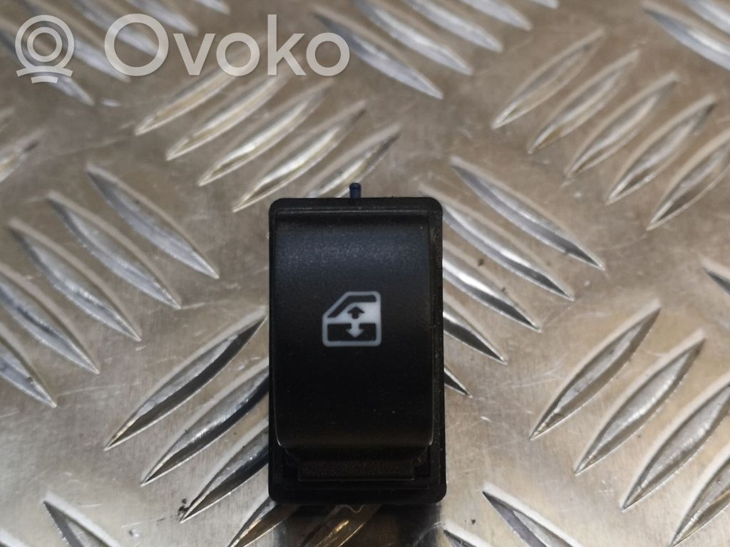 Fiat Doblo Elektrisko logu slēdzis 