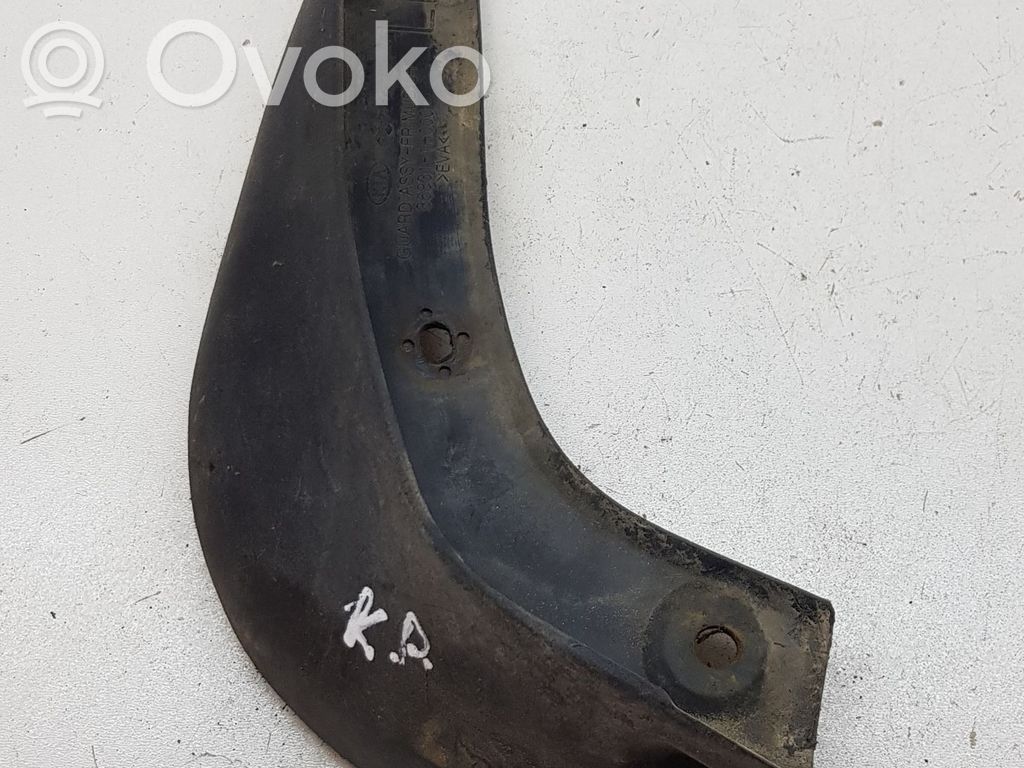 KIA Ceed Eturoiskeläppä 