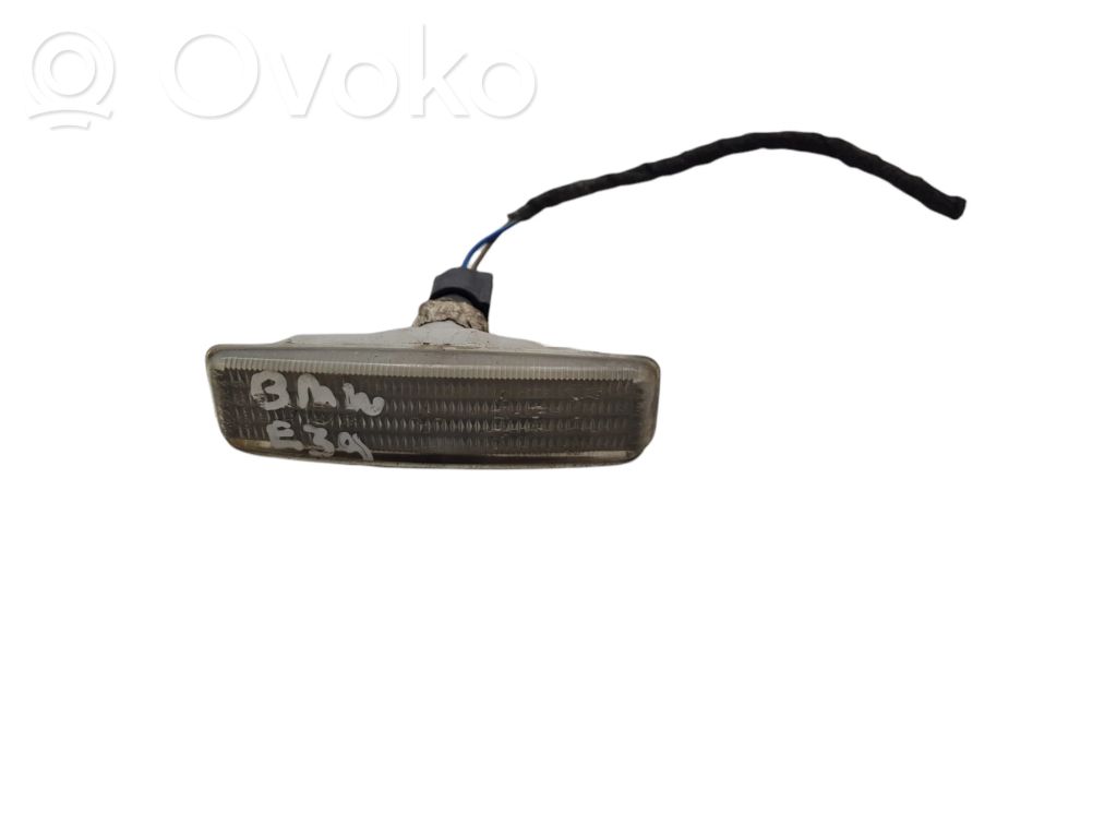 BMW 5 E39 Front fender indicator light 