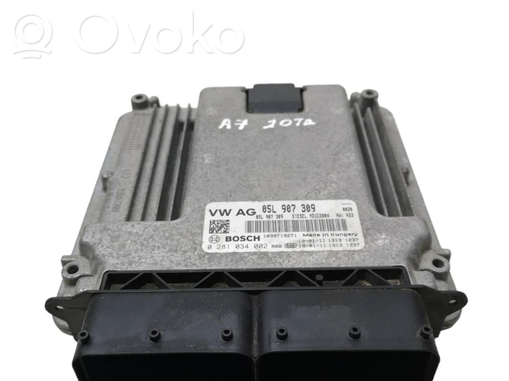 Audi A7 S7 4K8 Engine control unit/module 