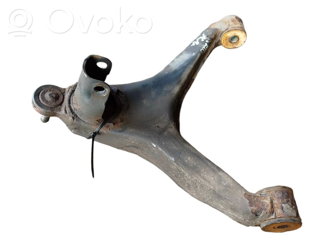 Iveco Daily 6th gen Front lower control arm/wishbone 