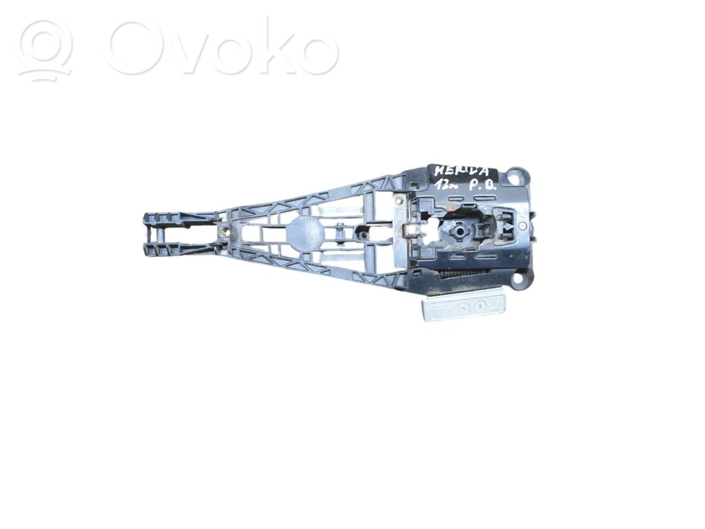 Opel Meriva B Front door exterior handle/bracket 