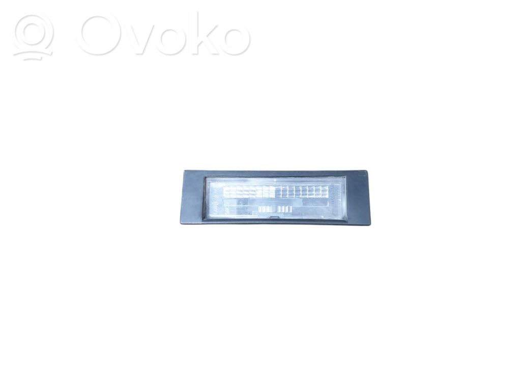 Lampa oświetlenia tylnej tablicy rejestracyjnej   51770192,0461350