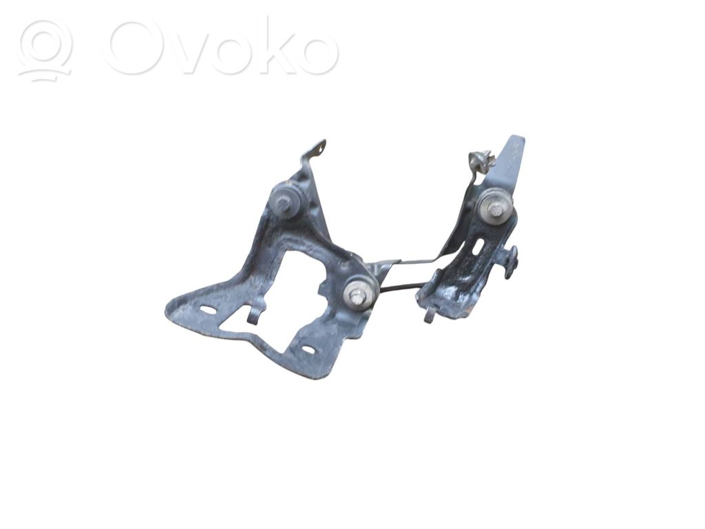 Renault Master III Ohjaustehostimen pumpun kannake 