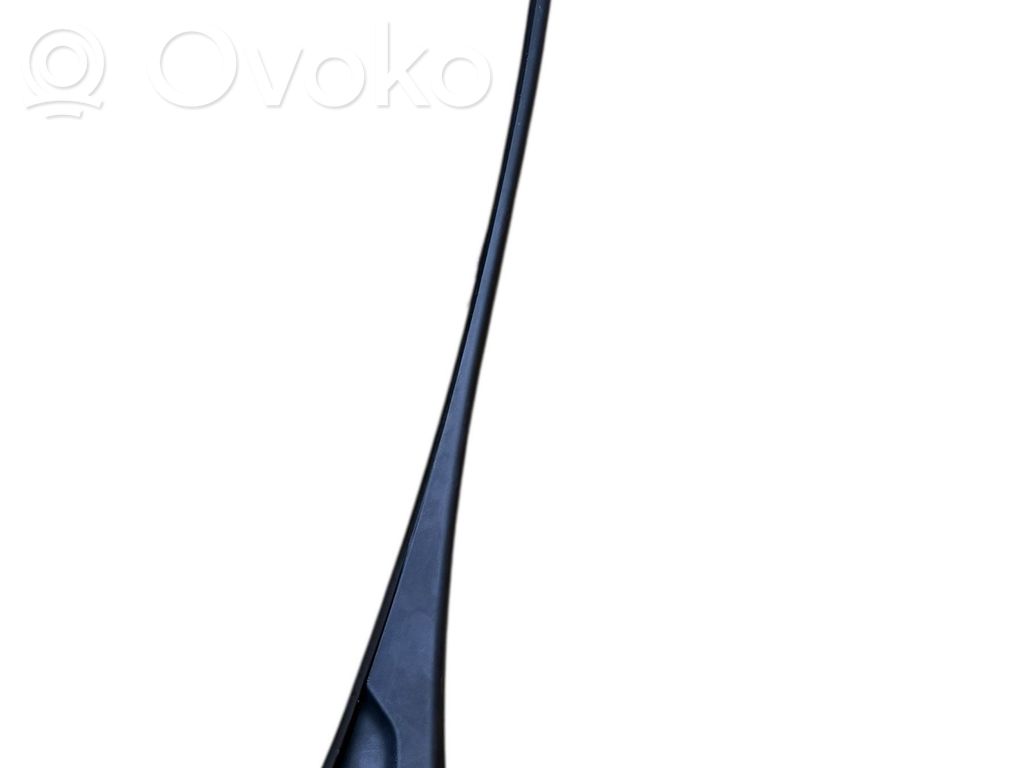 Renault Trafic III (X82) Windshield trim 