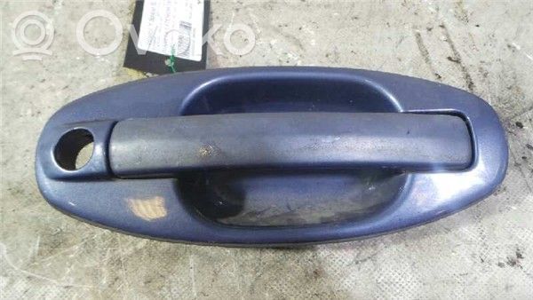 Hyundai Santa Fe Manecilla externa puerta delantera 