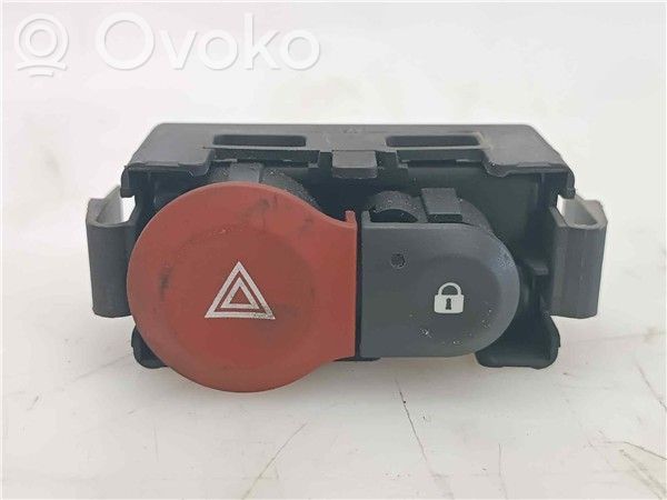 Renault Clio III Hazard light switch 