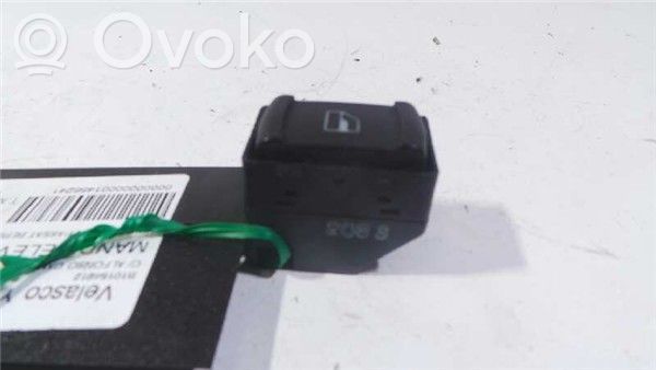 Volkswagen PASSAT B5 Electric window control switch 