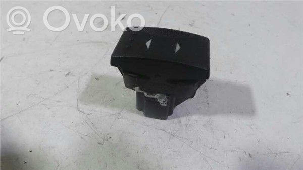 Ford Mondeo Mk III Включатель электрических окон 