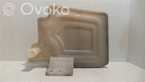 Audi A3 S3 8P Zbiornik płynu spryskiwaczy lamp 