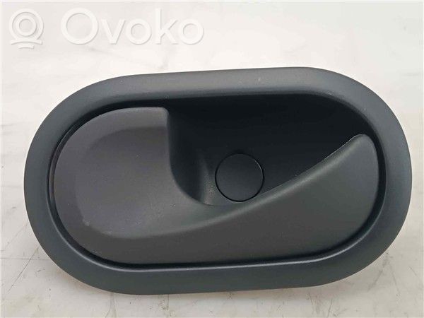 Renault Clio III Manecilla interna puerta trasera 