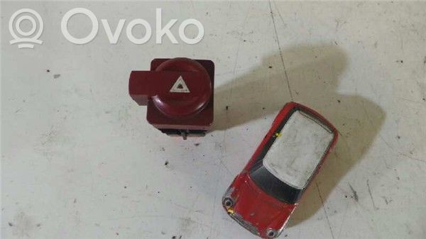 Citroen C4 I Avarinių žibintų jungtukas 