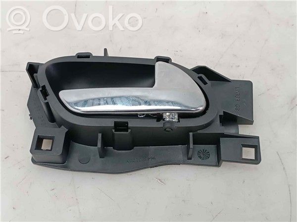 Citroen C4 I Manecilla interna puerta delantera 