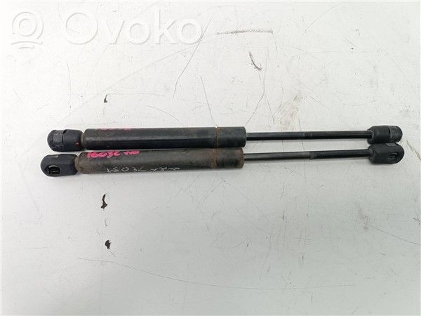 Audi A4 S4 B6 8E 8H Atrama galinio dangčio 