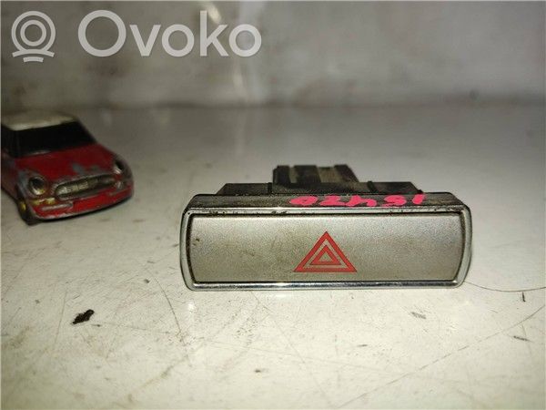 Ford Mondeo MK IV Botón interruptor de luz de peligro 