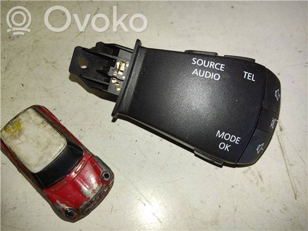 Renault Scenic I Monikäyttöinen ohjauskytkin/nuppi 