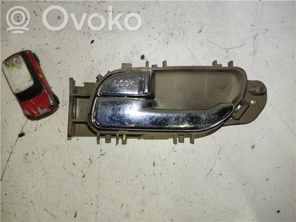 SsangYong Rodius Priekinė atidarymo rankenėlė vidinė 