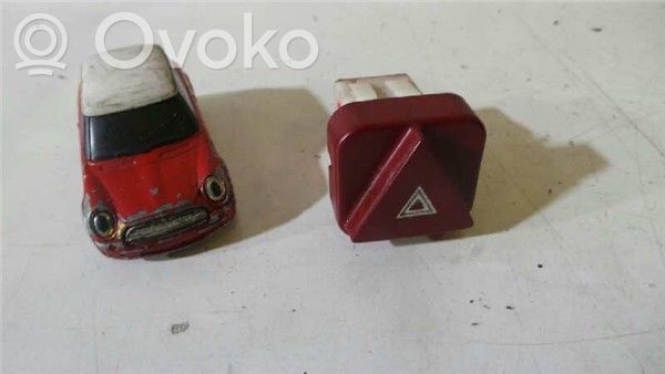 Peugeot 407 Hazard light switch 