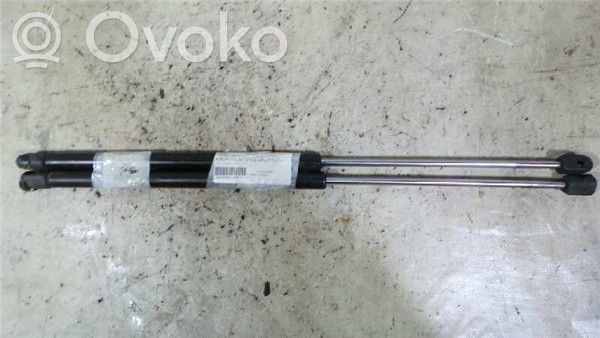 Opel Corsa B Atrama galinio dangčio 