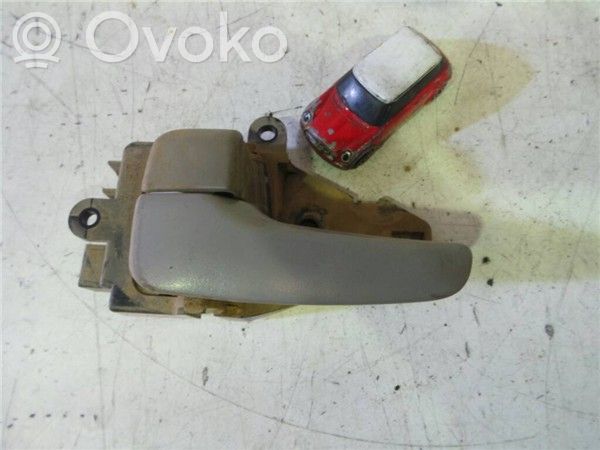 Mitsubishi L200 Внутренняя ручка 