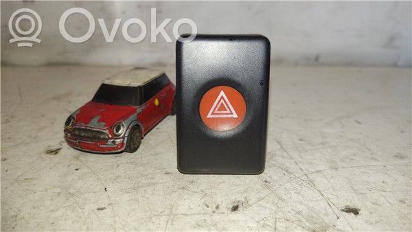 Dacia Logan I Botón interruptor de luz de peligro 
