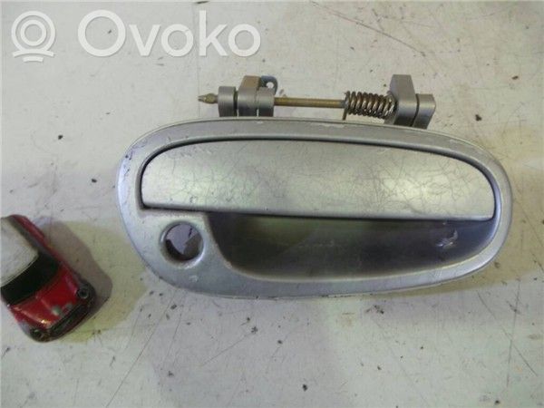 Daewoo Nubira Etuoven ulkokahva 