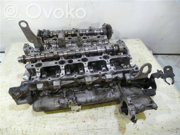 Engine head   9MR