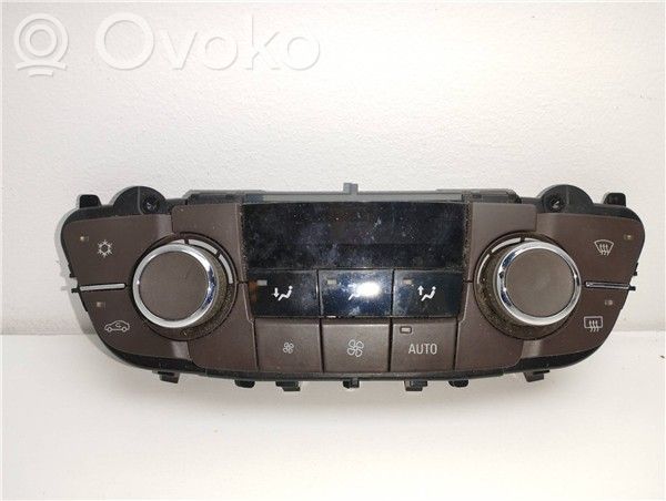 Opel Insignia A Air conditioning (A/C) switch 