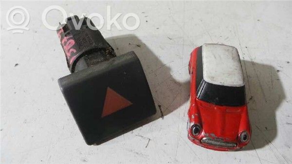 Ford Transit -  Tourneo Connect Botón interruptor de luz de peligro 