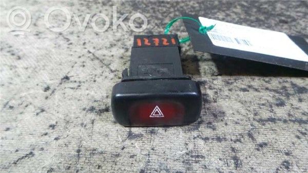 Nissan Primera Hazard light switch 