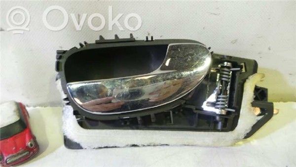 Peugeot 307 Galinė atidarymo rankenėlė vidinė 