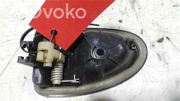 Renault Clio II Innentürgriff Innentüröffner vorne 