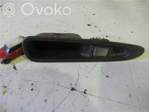 Volvo S40, V40 Interruptor del elevalunas eléctrico 