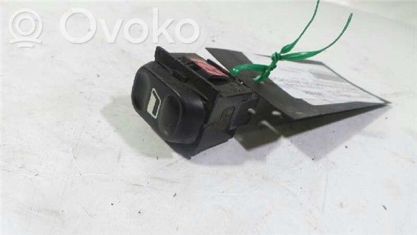 Citroen Berlingo Elektrinių langų jungtukas 