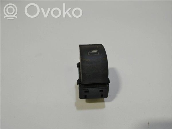 Audi A3 S3 8P Electric window control switch 