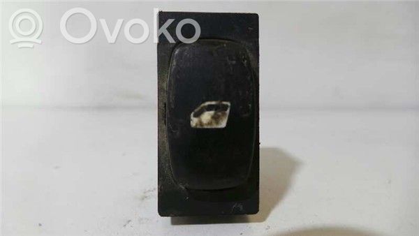 Peugeot 407 Electric window control switch 