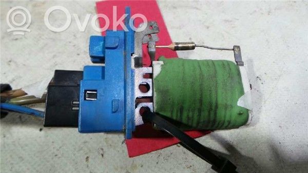 Opel Vectra B Heater blower motor/fan resistor 