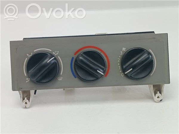 Renault Kangoo I Przycisk / Włącznik klimatyzacji A/C 