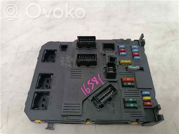 Citroen Xsara Picasso Central body control module 