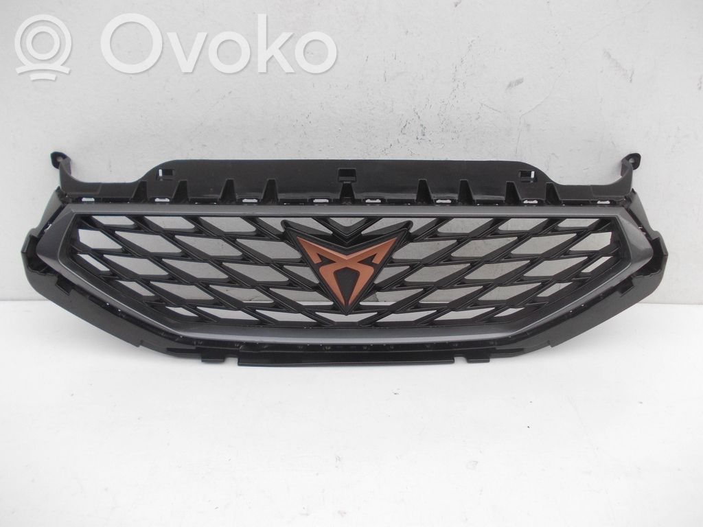 Seat Leon IV Rejilla superior del radiador del parachoques delantero 