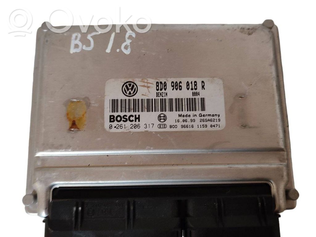 Audi A4 S4 B5 8D Engine control unit/module 