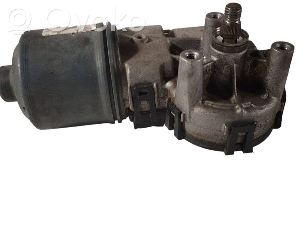 Volkswagen Golf IV Motor del limpiaparabrisas 