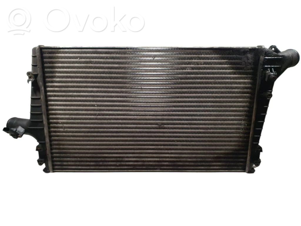 Audi A6 S6 C5 4B Aušinimo skysčio radiatorius 