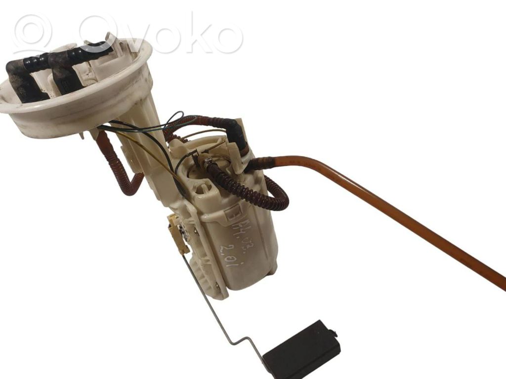 Audi A4 S4 B6 8E 8H Bomba interna de combustible 