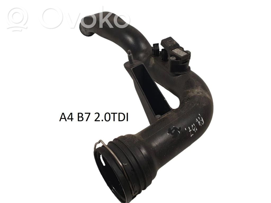Audi A4 S4 B7 8E 8H Wąż / Rura intercoolera 