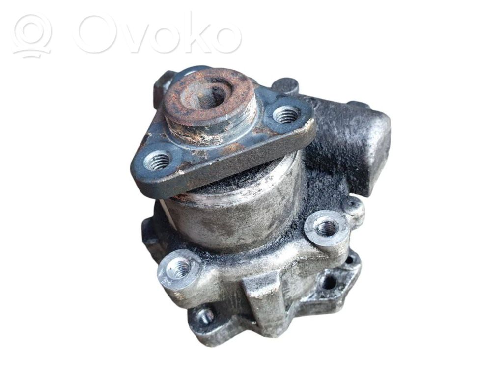 Audi A4 S4 B7 8E 8H Power steering pump 
