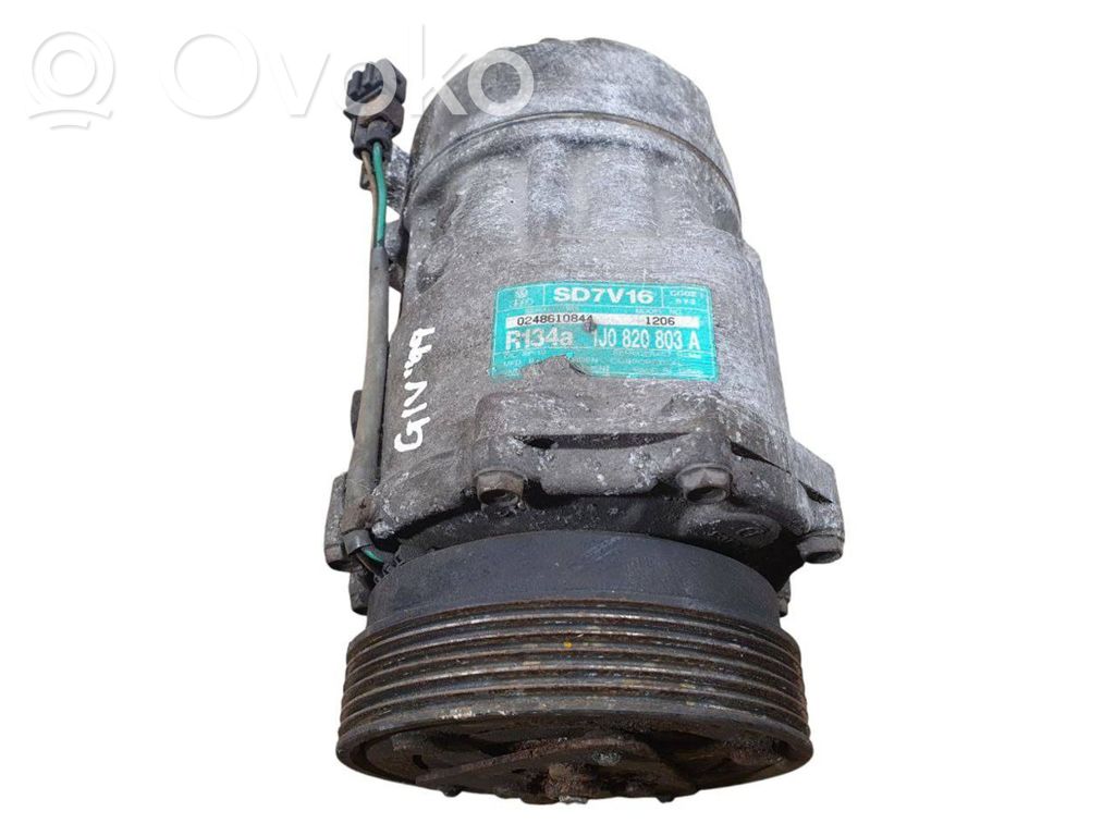 Kompresor / Sprężarka klimatyzacji A/C   1J0820803A,1067111,1H0820803DX,1J0820803AX,1J0820803L,1J0820803N,1J0820803NX,1J0820805A,1J0820805X,1J0973722,357820805L,6N0820803C,7H0820803B,7H0820803C,7H0820803D,7H0820803F,7M0820803,7M0820803A,7M0820803R,7M0820805B,7M3820803B,7M3820803BX,7M3820803C,91AG19D629BD,W01J0820803L,XM2H19D629AA