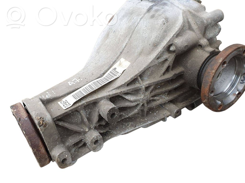 Audi A7 S7 4G Galinis reduktorius 